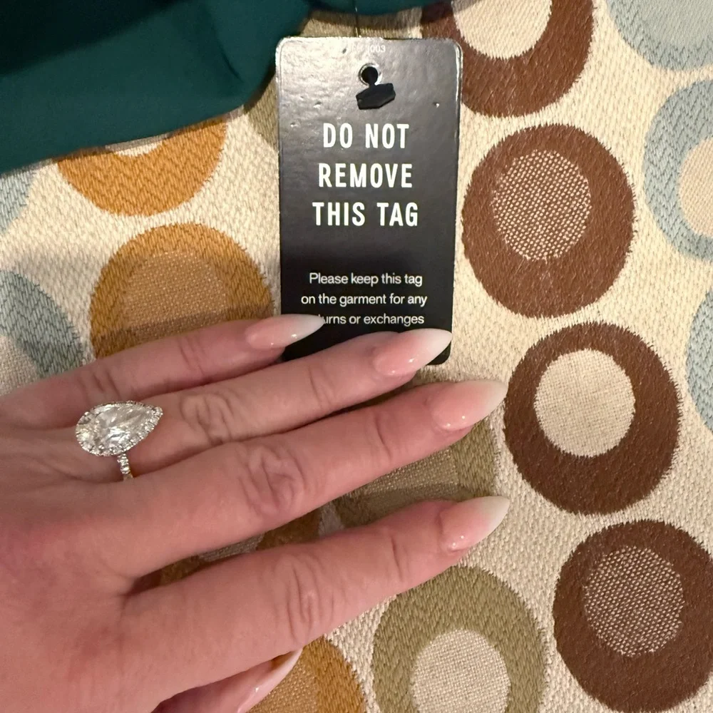 Express Emerald Green Pleated Bodysuit - Picture 4 of 6